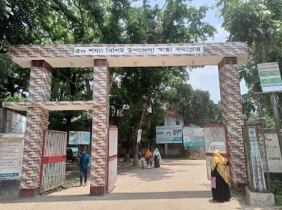 মেয়েকে ছোবল, জ্যান্ত সাপসহ হাসপাতালে ছুটলেন বাবা