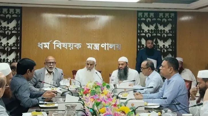 হাজিদের কোনো কষ্ট-অবহেলা সহ্য করা হবে না: ধর্মমন্ত্রী